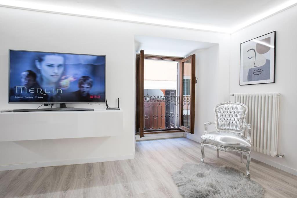 My Piazza Navona Jacuzzi Suite -Topcollection Ρώμη Εξωτερικό φωτογραφία