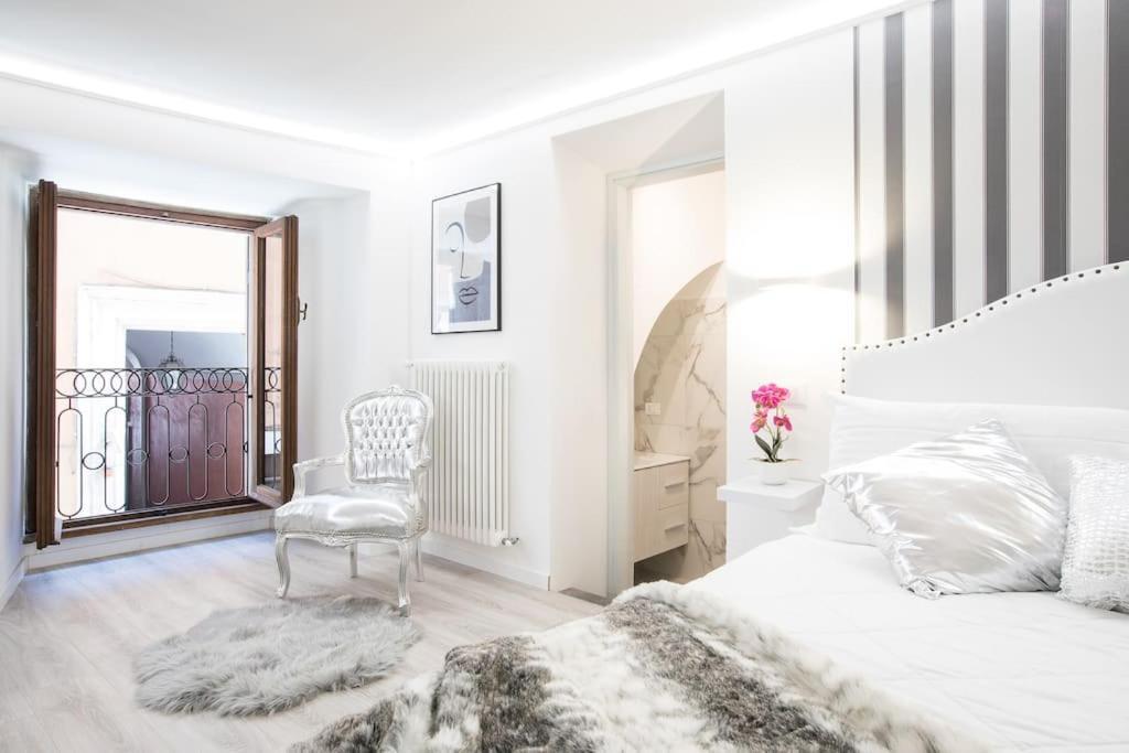 My Piazza Navona Jacuzzi Suite -Topcollection Ρώμη Εξωτερικό φωτογραφία